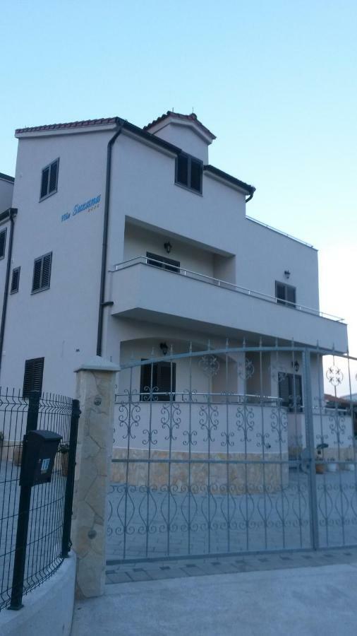 Vila Suzana Tribalj Kültér fotó