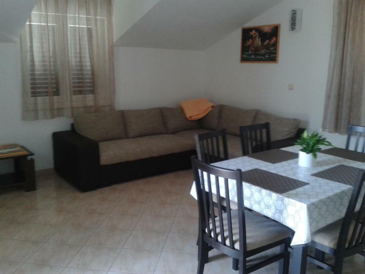 Vila Suzana Tribalj Kültér fotó